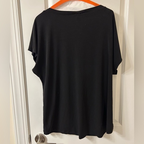Chico's Classic Black Short Sleeve Top - Picture 2 of 4
